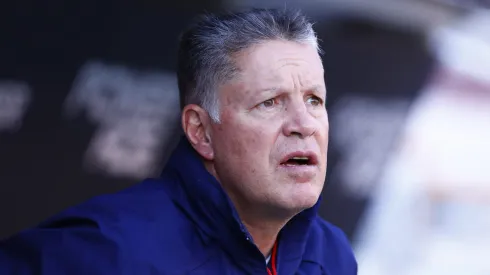 Ricardo Peláez revela cómo intentó que César Huerta se quede en Chivas.