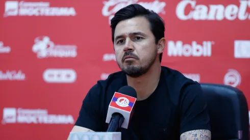 El entrenador de Juárez busca refuerzos de calidad.