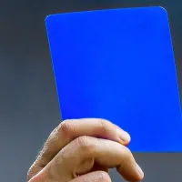 ¿Qué significa la tarjeta azul que podría se implementar pronto en la Liga MX?