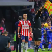 Cruz Azul vs. Chivas: el espectacular recibimiento a Chicharito Hernández en el Azteca