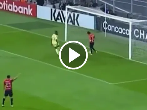 La polémica celebración de Julián Quiñones frente a Chivas