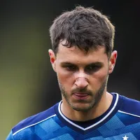 Un ex jugador criticó a Santi Giménez por su bajo nivel en 2024: \'No terminará en...\'