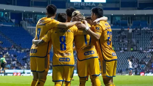 Festejo de gol de Tigres