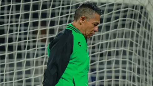 A Nacho Ambriz no le gustó algo que vio en los entrenamientos.
