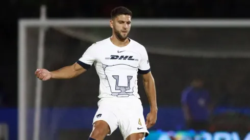 Magallán regresó al país tras su viaje por Argentina.