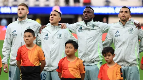 México enfrenta a Ecuador en un duelo clave.