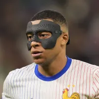 La preocupante imagen de Kylian Mbappé en el banquillo tras salir de cambio en Francia vs. Portugal