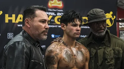 Óscar de la Hoya salió a hablar sobre el duro presente que está viviendo Ryan García.