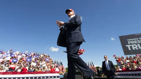 Donald Trump sufrió un atentado en Pensilvania mientras daba un acto de campaña.