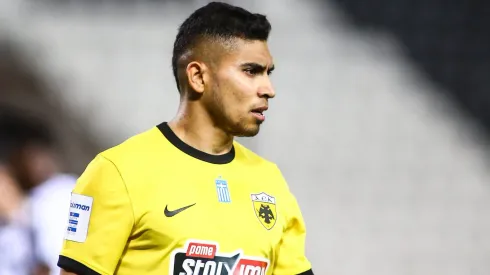 Orbelin Pineda se reintegró a las prácticas del club griego.