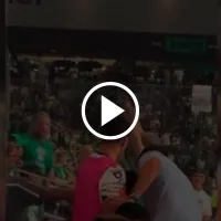 Gil Alcalá se enfureció con aficionados de Austin FC en la derrota de Pumas UNAM por la Leagues Cup