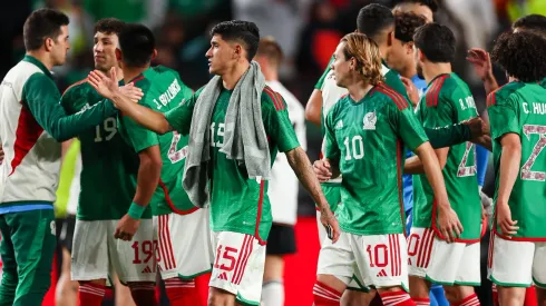 Emblemas de México deberán buscarse club para la temporada que está por iniciar