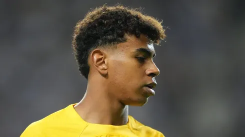 Lamine Yamal no juega ante el Milan