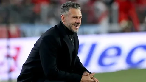 El DT argentino firmó su contrato con Monterrey por dos años.