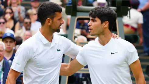 Carlos Alcaraz y Novak Djokovic en Wimbledon