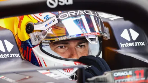 Checo Pérez finalizará la temporada con Red Bull Racing
