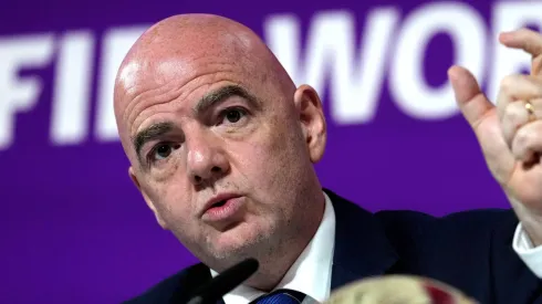 El nuevo cambio reglamentario que implementará FIFA: futbolistas podrán parar el partido con un gesto