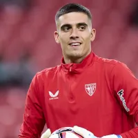 Fanatismo revelado: La inédita foto de Álex Padilla con la playera de un equipo de la Liga MX