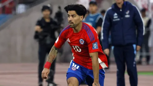 Víctor Dávila fue presentado como nuevo refuerzo de América