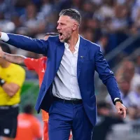 La decisión que tomó Martín Demichelis ante Chivas que despertó críticas: \'Aprendiz\'