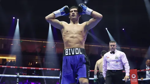 Dmitry Bivol se mostró muy molesto con su presentación ante Artur Baterbiev y pidió perdón.