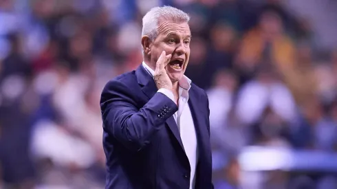 El experimentado entrenador dirigió ante Valencia su tercer partido tras haber vuelto al Tri.