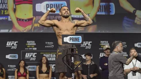 Alexandre Pantoja retuvo su corona del peso mosca ante Kai Asakura en UFC 310.