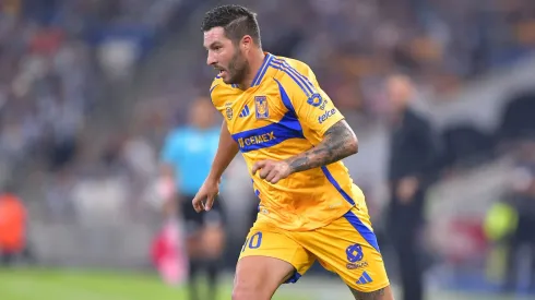 MONTERREY, MEXICO - OCTOBER 19: Andre-Pierre Gignac of Tigres drives the ball during the 12th round match between Monterrey and Tigres UANL as part of the Torneo Apertura 2024 Liga MX at BBVA Stadium on October 19, 2024 in Monterrey, Mexico. (Photo by Azael Rodriguez/Getty Images)