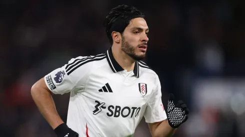 Raúl Jiménez podría salir de Fulham ante el interés de otro equipo europeo