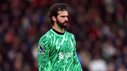 Alisson Becker no es titular con Liverpool ante Newcastle