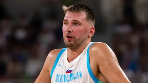 Luka Doncic jugando con Eslovenia.