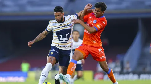 Mazatlán y Pumas se enfrentan por la Liga MX