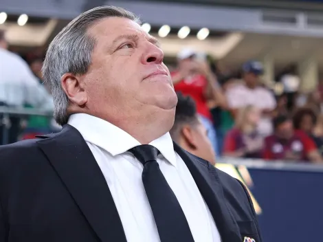 ¿Se va de Costa Rica? La reunión que podría determinar el futuro del Piojo Herrera