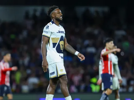 La dura reacción de Angulo tras fallar el penal que le hubiera dado el empate a Pumas ante Chivas