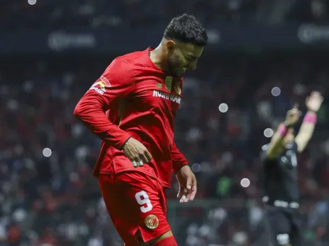 Toluca reveló cuánto tiempo estará de baja Alexis Vega y cuándo volvería