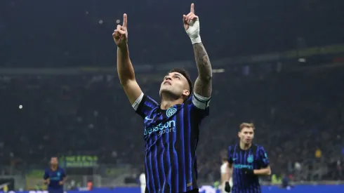 Lautaro está a un gol del Top 5 de los máximos goleadores del Derbi della Madonnina.