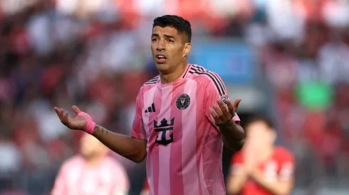 Luis Suárez no sale de titular en la gran final.