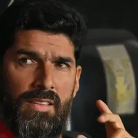 Sebastián Abreu destrozó al Gato Ortiz tras la derrota de Xolos ante Tigres: “Arbitraje localista”