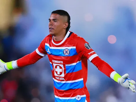 ¿Por qué no juega Kevin Mier en Cruz Azul vs. Chivas por el Apertura 2025?