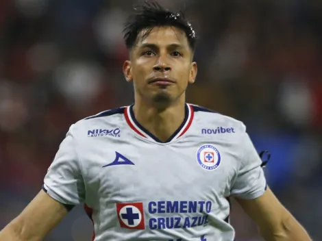 El delantero que saldría de Chivas si regresa Ángel Sepúlveda