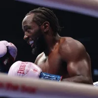 Terence Crawford se quedó sin uno de los cinturones que le quitó a Canelo Álvarez por decisión del CMB