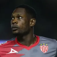 Pumas UNAM ofrece dinero y jugadores por Diber Cambindo: así respondió Necaxa