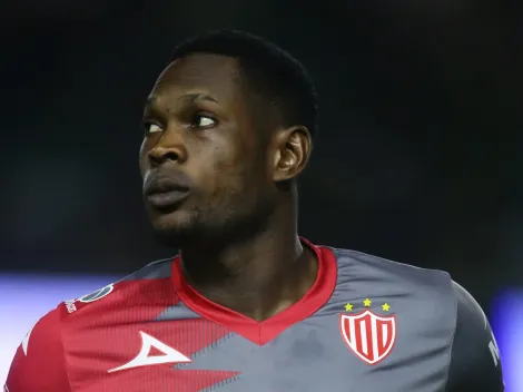 Pumas UNAM ofrece dinero y jugadores por Diber Cambindo: así respondió Necaxa