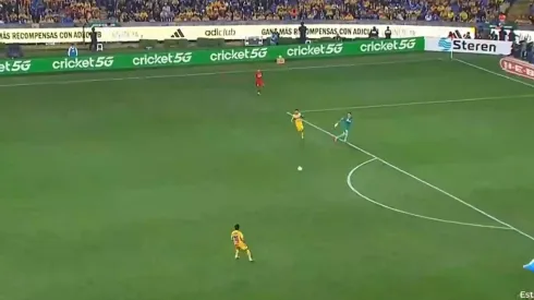 Hugo González cometió un error y Tigres UANL lo aprovechó para poner el 1-0 ante Toluca