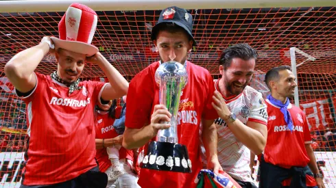 Paulinho celebró otro trofeo con el Toluca.