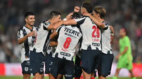 Rayados explora alternativas en el mercado