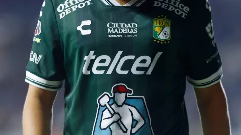 León y un jueves de lluvia de incorporaciones.