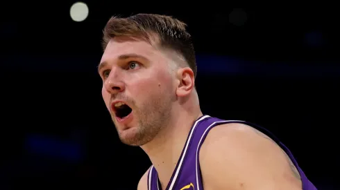 ¿Qué lesión sufrió Luka Doncic y por qué preocupa a Los Angeles Lakers?