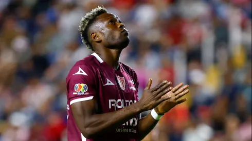 Diber Cambindo llega a León con 2 refuerzos más