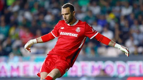 Pau López y un acuerdo que perjudicó a Toluca.